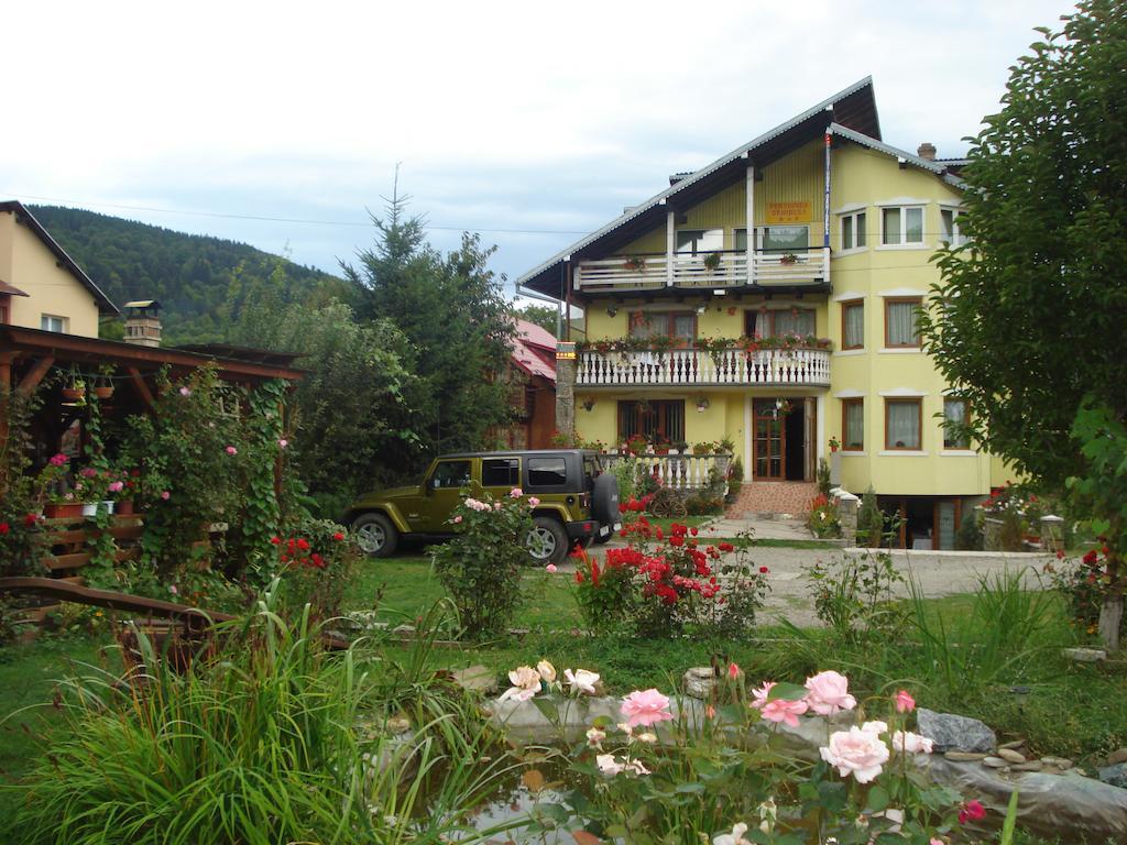 Pensiunea Orhideea Gura Humorului Exterior photo